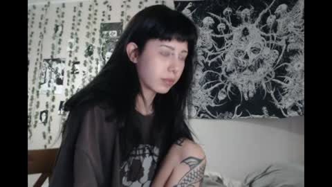 Mina online show from May 17, 2:26 pm