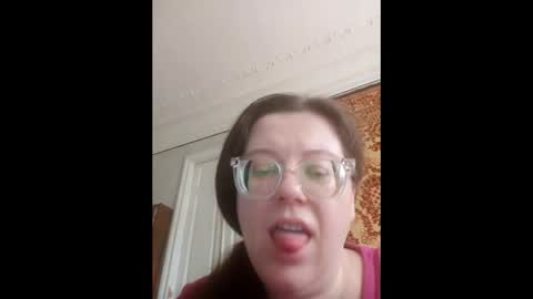 Marina online show from May 1, 1:27 pm