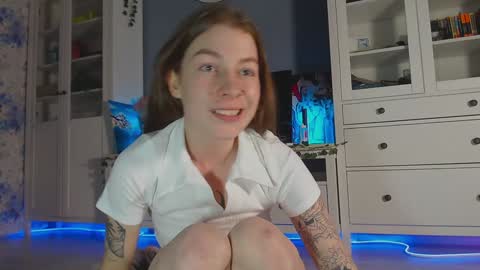  moon  online show from December 26, 3:42 pm