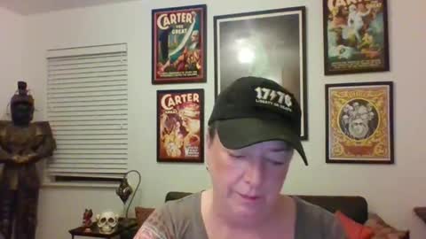 WendyCU online show from April 27, 4:43 am