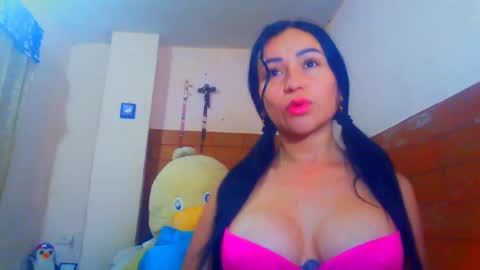 TaTis online show from January 31, 12:18 pm