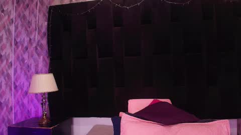 WEN SHENG online show from November 4, 7:15 pm