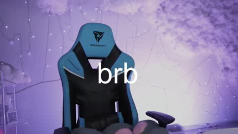 little girl who is always rightLisa online show from March 4, 5:11 am