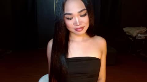 yana online show from February 11, 6:01 pm