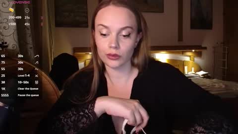 Lana online show from November 21, 9:35 pm