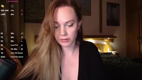 Lana online show from November 27, 9:22 pm