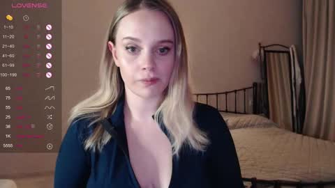 Lana online show from March 7, 4:33 pm