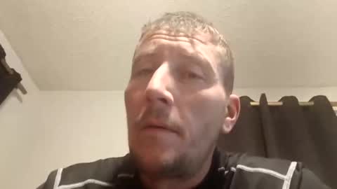 wetduck77777 online show from December 4, 4:01 am