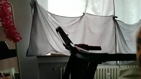 Wetgerman online show from July 17, 4:47 am