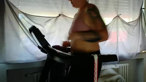 Wetgerman online show from August 2, 1:02 pm