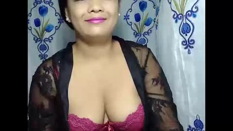 wetpussie4_you online show from November 17, 6:32 pm