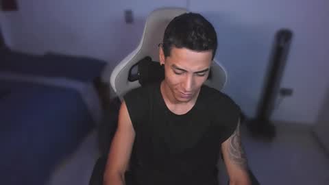 wex online show from February 14, 4:15 am