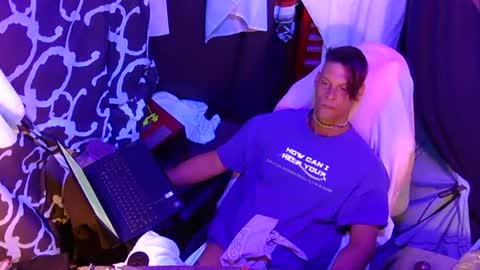 whimsicaljoy online show from March 19, 10:43 am