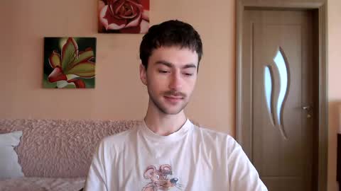 Tom online show from May 11, 12:23 pm