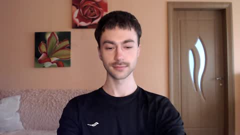 Tom online show from May 9, 1:28 pm