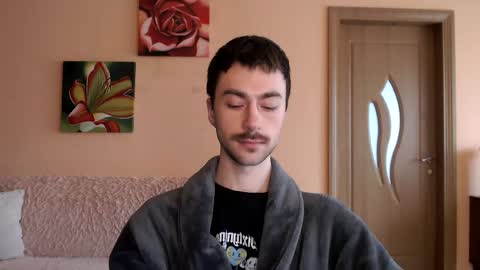 Tom online show from May 1, 12:10 pm