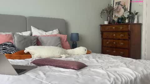 Anita online show from July 26, 5:49 am