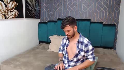 Dylan white online show from February 13, 5:54 pm