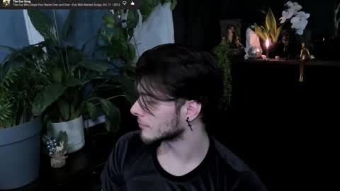 Gus online show from February 8, 11:08 pm