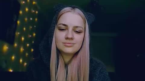 whitehex666 online show from February 3, 2:21 pm