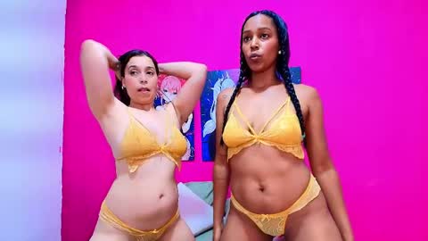 whites_and_black online show from June 3, 11:54 pm