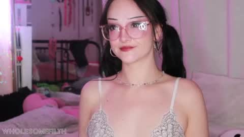 Zoe Grace online show from July 7, 1:29 am