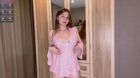 Molly online show from June 17, 5:40 pm