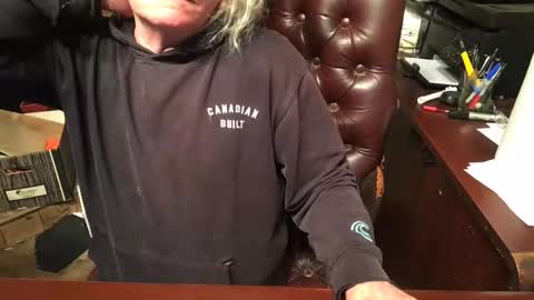 stevie online show from January 9, 3:12 am