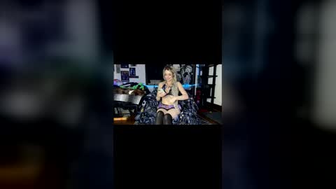 Lilith online show from April 4, 3:13 am