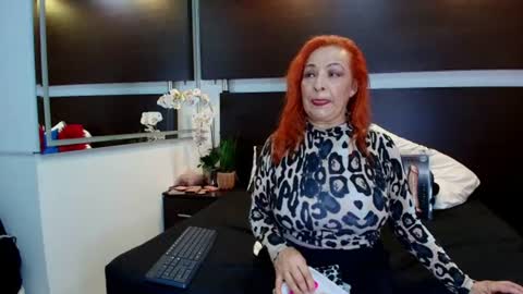 sussy online show from July 21, 12:40 pm