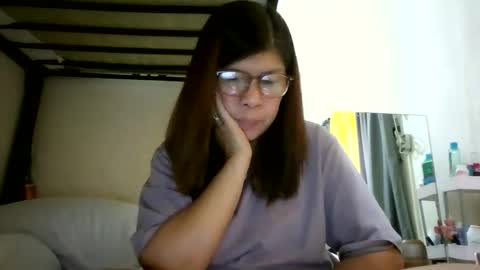 WildChick online show from March 27, 7:47 am