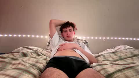 wilddesire18 online show from March 12, 7:06 pm