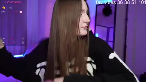 .. alice .. online show from June 14, 6:26 am