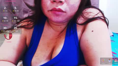 wildhotasianx online show from December 31, 12:15 pm