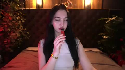 Alena online show from April 25, 6:26 am