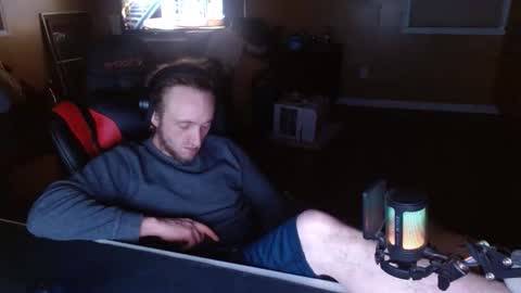 XXX online show from December 16, 8:53 am