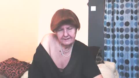 WildRedCat online show from March 8, 11:58 am