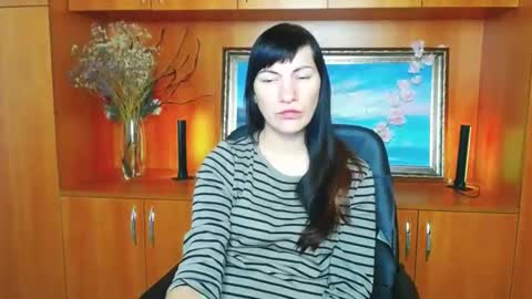 Rosalinda online show from April 27, 6:11 am