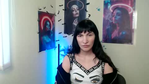 Rosalinda online show from February 2, 1:07 pm