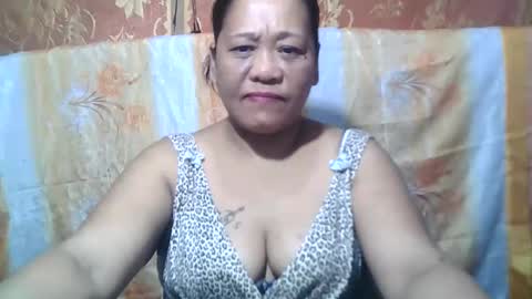 Snapshot of wildveron_205 chatting on October 21, 12:27 am wildveron_205 online show from October 21, 12:27 am