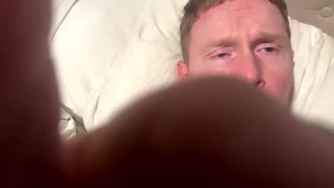 will2b2b online show from March 26, 9:03 am