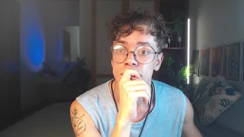 William online show from May 12, 2:59 pm