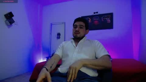 William Steel online show from April 29, 5:30 pm