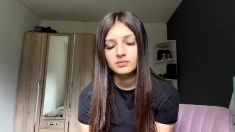 Mari online show from July 7, 7:23 am