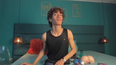 willturneer online show from March 16, 5:44 am