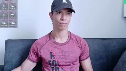 willy_veins online show from July 31, 3:35 pm