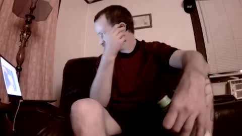 willydogg83 online show from May 18, 3:16 am