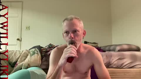 Snapshot of willylikestoplay74 chatting on January 6, 6:31 pm Twisted Will online show from January 6, 6:31 pm