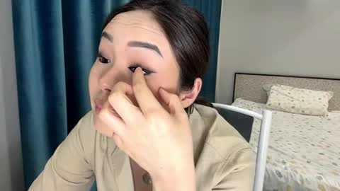 Amina online show from March 5, 3:32 pm