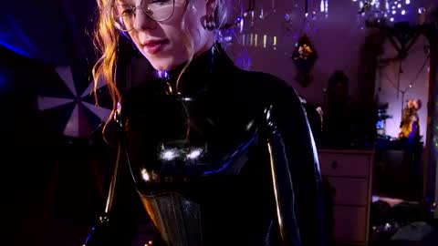 Goddess of two strapons  - Mr. long Don Mr. Pinky online show from May 13, 8:07 pm